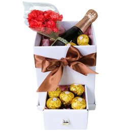 Imagem de Caixa Gaveta com Chocolates e Espumante