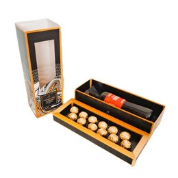Imagem de Caixa Display com Vinho e Chocolates