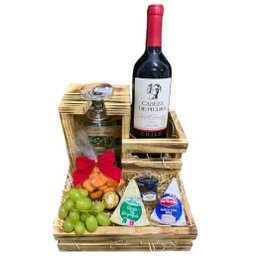 Imagem de Cesta Queijos e Vinho Especial