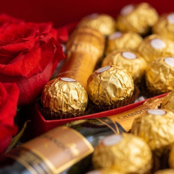 Coração Premium de Rosas, Chandon e Ferrero
