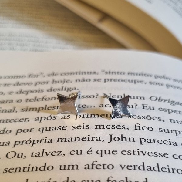 Brinco Sirius Prata