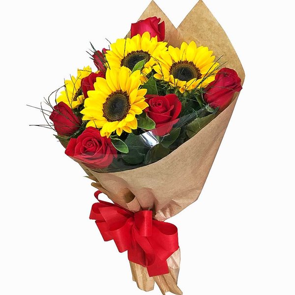 Magnifico Buquê de Rosas e Girassóis 