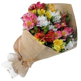 Imagem de Buquê de Astromélias nas Cores da Primavera