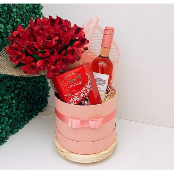 Cesta Luxo Rosa G - Flores, Vinho e Lindt