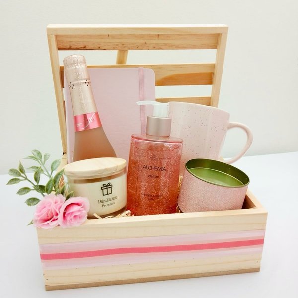 Cesta Rustica - Espumante e Mimos - Pink