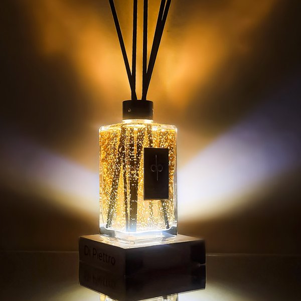 Kit - Difusor (Varetas) Gold 22K & Base Iluminada 