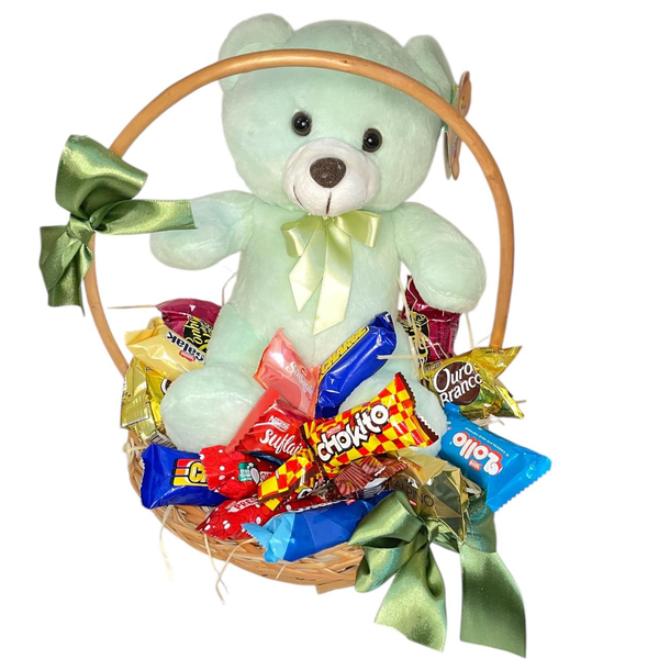 Cesta de Páscoa com Urso de Pelúcia