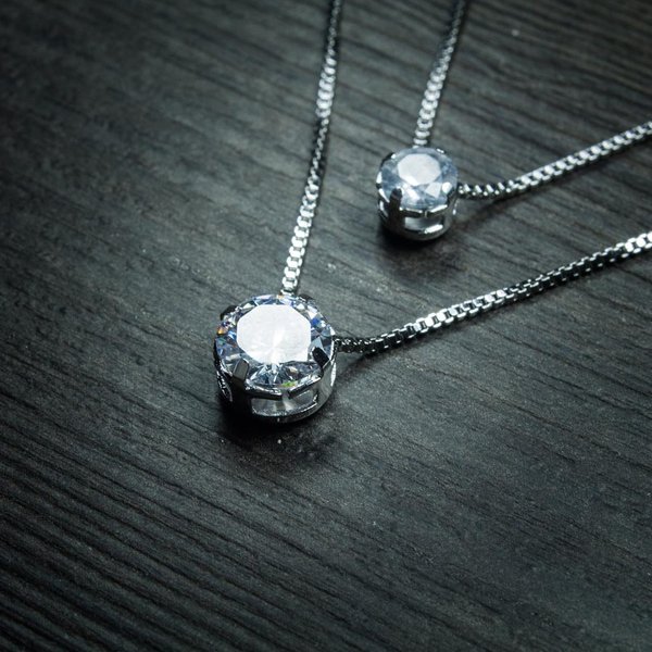Colar Touch Duplo Ponto de Luz Jasmin