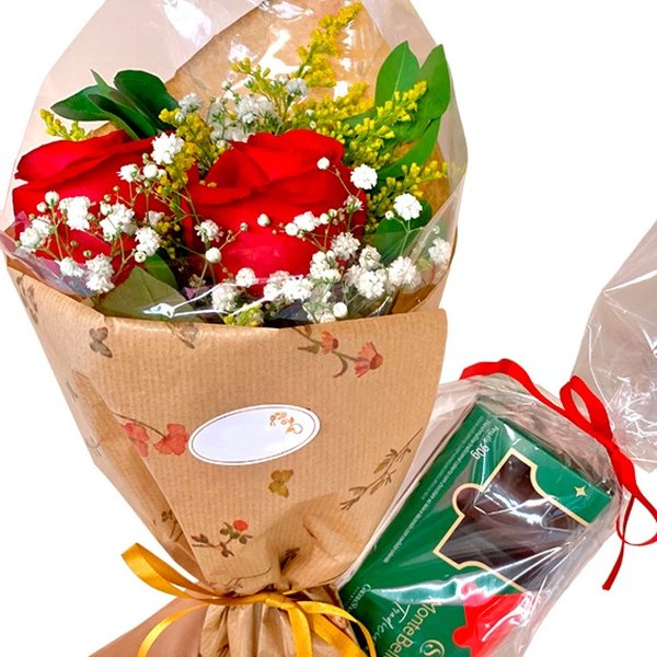 Buquê Rosas com Chocolate Mimo Surpreender