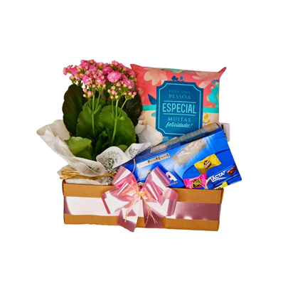 Cesta de Presente, flores e chocolate