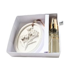 Imagem de Kit Gesso Perfumado Le Jardin C/ Aromatizador Spray 