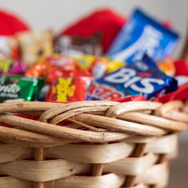 Cesta de Chocolate Ouro